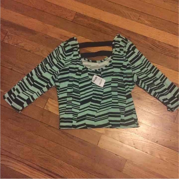 Patterned crop top - Picture 2 of 3